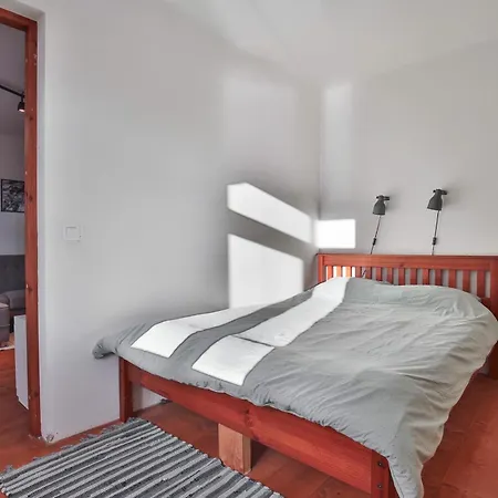 Apartment Cozy Near The City Center *